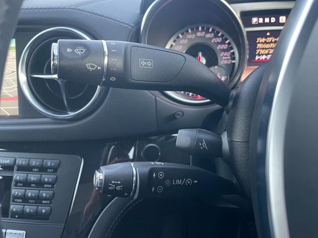 ＳＬ ＳＬ３５０ブルーエフィシェンシー　ＡＭＧスポーツパッケージ　マジックスカイルーフ　ＨＤＤナビ＆バックカメラ　本革シート　レーダーセーフティＰＫＧ　パークトロニック　キーレスＧＯ　ＡＭＧスタイリングＰＫＧ　　ブラインドスポット（41枚目）