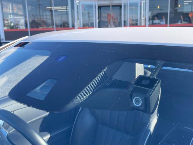 ＳＬ ＳＬ３５０ブルーエフィシェンシー　ＡＭＧスポーツパッケージ　マジックスカイルーフ　ＨＤＤナビ＆バックカメラ　本革シート　レーダーセーフティＰＫＧ　パークトロニック　キーレスＧＯ　ＡＭＧスタイリングＰＫＧ　　ブラインドスポット（51枚目）