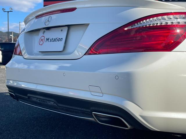 ＳＬ ＳＬ３５０ブルーエフィシェンシー　ＡＭＧスポーツパッケージ　マジックスカイルーフ　ＨＤＤナビ＆バックカメラ　本革シート　レーダーセーフティＰＫＧ　パークトロニック　キーレスＧＯ　ＡＭＧスタイリングＰＫＧ　　ブラインドスポット（64枚目）