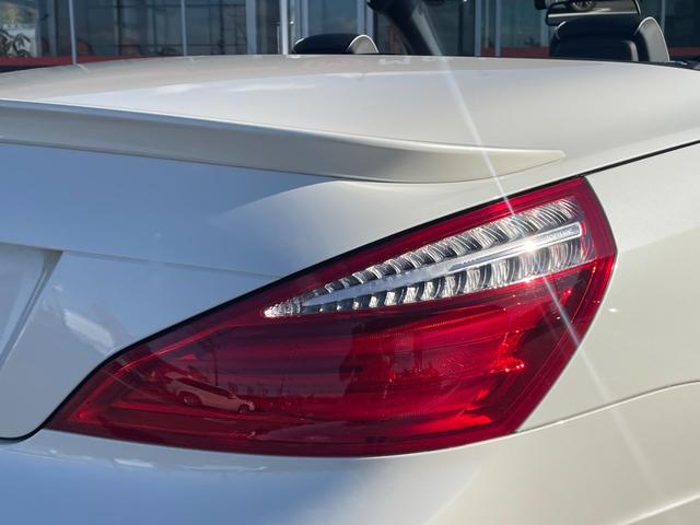 ＳＬ ＳＬ３５０ブルーエフィシェンシー　ＡＭＧスポーツパッケージ　マジックスカイルーフ　ＨＤＤナビ＆バックカメラ　本革シート　レーダーセーフティＰＫＧ　パークトロニック　キーレスＧＯ　ＡＭＧスタイリングＰＫＧ　　ブラインドスポット（67枚目）