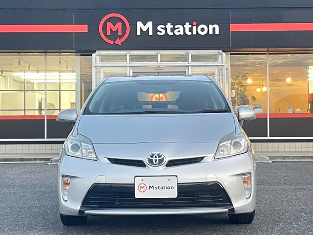 プリウス Ｓ　純正メモリーナビ　バックカメラ　地デジ　Ｂｌｕｅｔｏｏｔｈ接続　ビルトインＥＴ　ＨＩＤライト　スマートキー　社外１５アルミ　ウィンカーミラー（3枚目）