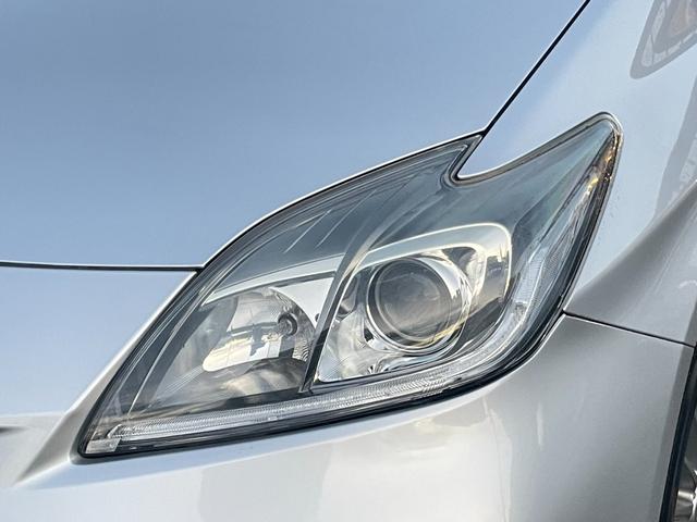 プリウス Ｓ　純正メモリーナビ　バックカメラ　地デジ　Ｂｌｕｅｔｏｏｔｈ接続　ビルトインＥＴ　ＨＩＤライト　スマートキー　社外１５アルミ　ウィンカーミラー（41枚目）