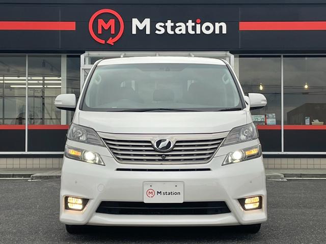 ヴェルファイア ３．５ＺプラチナセレクションＩＩタイプゴルドＩＩ　４ＷＤ　純正ＨＤＤナビ　後席モニター　両側パワースライド＆電動リアゲート　ＲＳ－Ｒ車高調　純正１８ＡＷ　スマートキー　パーキングアシスト　フロント＆サイドカメラ　ＥＴＣ（4枚目）