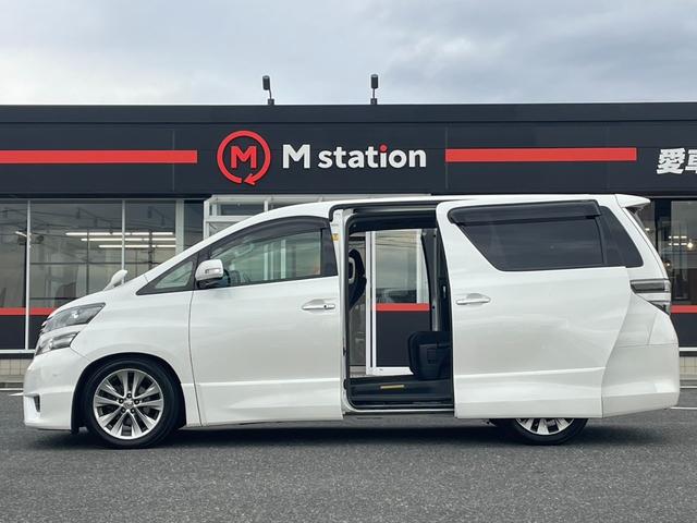 ヴェルファイア ３．５ＺプラチナセレクションＩＩタイプゴルドＩＩ　４ＷＤ　純正ＨＤＤナビ　後席モニター　両側パワースライド＆電動リアゲート　ＲＳ－Ｒ車高調　純正１８ＡＷ　スマートキー　パーキングアシスト　フロント＆サイドカメラ　ＥＴＣ（6枚目）