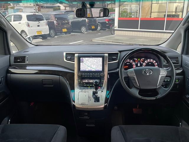 ヴェルファイア ３．５ＺプラチナセレクションＩＩタイプゴルドＩＩ　４ＷＤ　純正ＨＤＤナビ　後席モニター　両側パワースライド＆電動リアゲート　ＲＳ－Ｒ車高調　純正１８ＡＷ　スマートキー　パーキングアシスト　フロント＆サイドカメラ　ＥＴＣ（9枚目）