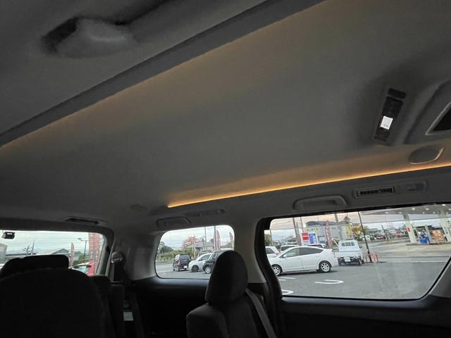 ヴェルファイア ３．５ＺプラチナセレクションＩＩタイプゴルドＩＩ　４ＷＤ　純正ＨＤＤナビ　後席モニター　両側パワースライド＆電動リアゲート　ＲＳ－Ｒ車高調　純正１８ＡＷ　スマートキー　パーキングアシスト　フロント＆サイドカメラ　ＥＴＣ（22枚目）