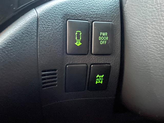 ヴェルファイア ３．５ＺプラチナセレクションＩＩタイプゴルドＩＩ　４ＷＤ　純正ＨＤＤナビ　後席モニター　両側パワースライド＆電動リアゲート　ＲＳ－Ｒ車高調　純正１８ＡＷ　スマートキー　パーキングアシスト　フロント＆サイドカメラ　ＥＴＣ（25枚目）