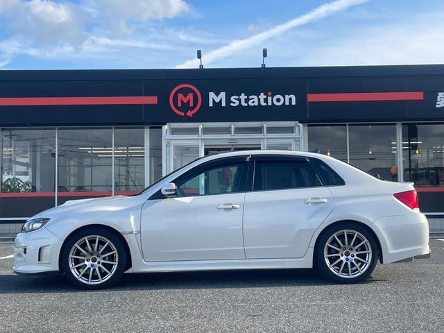 インプレッサ ＷＲＸ　ＳＴＩ　Ａライン　ｔＳ　カーボンルーフ　ｔｓ専用サス　ＳＴＩ１８アルミ　スマートキー　ＨＫＳマフラー　カロッツェリアＨＤＤナビ　バックカメラ　フレキシブルタワーバー　パドルシフト　クルーズコントロール（5枚目）