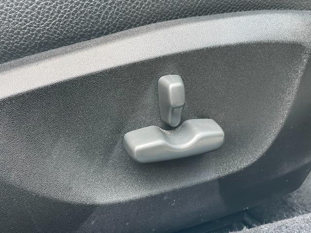 インプレッサ ＷＲＸ　ＳＴＩ　Ａライン　ｔＳ　カーボンルーフ　ｔｓ専用サス　ＳＴＩ１８アルミ　スマートキー　ＨＫＳマフラー　カロッツェリアＨＤＤナビ　バックカメラ　フレキシブルタワーバー　パドルシフト　クルーズコントロール（23枚目）