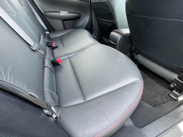 インプレッサ ＷＲＸ　ＳＴＩ　Ａライン　ｔＳ　カーボンルーフ　ｔｓ専用サス　ＳＴＩ１８アルミ　スマートキー　ＨＫＳマフラー　カロッツェリアＨＤＤナビ　バックカメラ　フレキシブルタワーバー　パドルシフト　クルーズコントロール（25枚目）