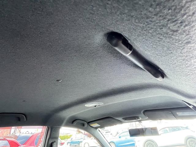 インプレッサ ＷＲＸ　ＳＴＩ　Ａライン　ｔＳ　カーボンルーフ　ｔｓ専用サス　ＳＴＩ１８アルミ　スマートキー　ＨＫＳマフラー　カロッツェリアＨＤＤナビ　バックカメラ　フレキシブルタワーバー　パドルシフト　クルーズコントロール（27枚目）