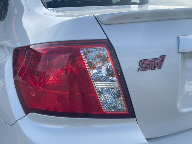 インプレッサ ＷＲＸ　ＳＴＩ　Ａライン　ｔＳ　カーボンルーフ　ｔｓ専用サス　ＳＴＩ１８アルミ　スマートキー　ＨＫＳマフラー　カロッツェリアＨＤＤナビ　バックカメラ　フレキシブルタワーバー　パドルシフト　クルーズコントロール（54枚目）