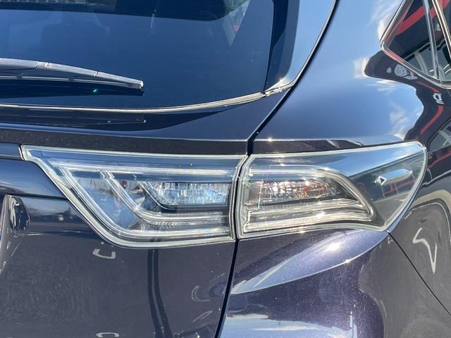 ハリアー エレガンス 4WD レーダークルーズ 衝突被害軽減ブレーキ パナソニックメモリーナビ バックカメラ LEDライト インテリジェントクリアランスソナー ヒルスタートアシスト 運転席パワーシート 純正17AW(55枚目)