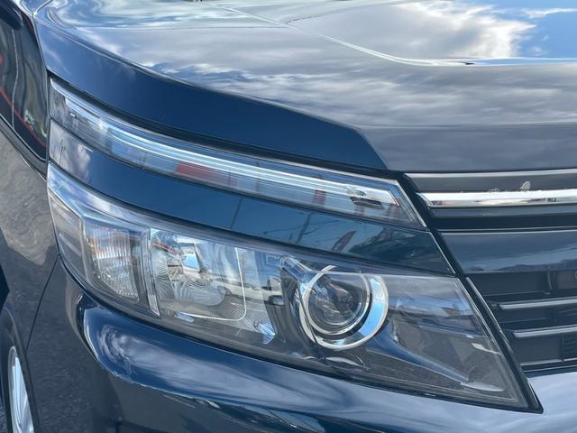 ヴォクシー ハイブリッドＶ　ワンオーナー　純正９型メモリーナビ　バックカメラ　パワースライドドア　ＬＥＤライト　スマートキー　クルーズコントロール　シートヒーター　純正１５アルミ　フルセグ　Ｂｌｕｅｔｏｏｔｈ（43枚目）