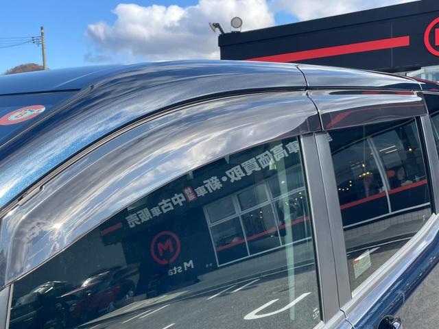 ヴォクシー ハイブリッドＶ　ワンオーナー　純正９型メモリーナビ　バックカメラ　パワースライドドア　ＬＥＤライト　スマートキー　クルーズコントロール　シートヒーター　純正１５アルミ　フルセグ　Ｂｌｕｅｔｏｏｔｈ（46枚目）