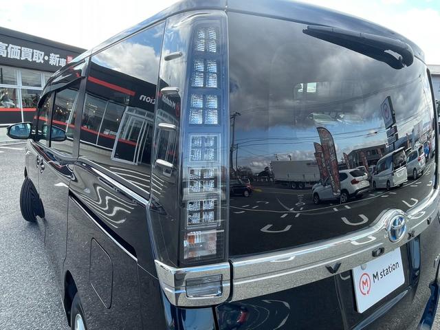 ヴォクシー ハイブリッドＶ　ワンオーナー　純正９型メモリーナビ　バックカメラ　パワースライドドア　ＬＥＤライト　スマートキー　クルーズコントロール　シートヒーター　純正１５アルミ　フルセグ　Ｂｌｕｅｔｏｏｔｈ（48枚目）