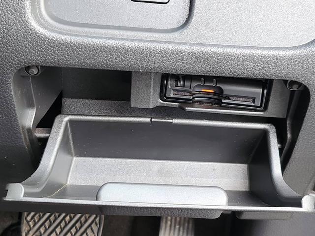 セレナ ハイウェイスター　Ｖセレクション＋セーフティ　ＳＨＶ　セーフティーサポート　エコアイドリング　横滑り防止装置　バックカメラ　両側電動スライドドア　ステアリングリモコン　デジタルインナーミラー　純正ナビ　純正アルミ　ＥＴＣ　前方カメラ　プッシュスタート（24枚目）