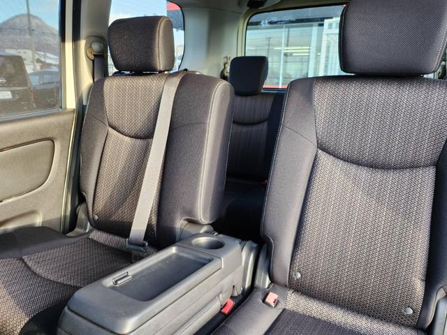 セレナ ハイウェイスター　Ｖセレクション＋セーフティ　ＳＨＶ　セーフティーサポート　エコアイドリング　横滑り防止装置　バックカメラ　両側電動スライドドア　ステアリングリモコン　デジタルインナーミラー　純正ナビ　純正アルミ　ＥＴＣ　前方カメラ　プッシュスタート（33枚目）