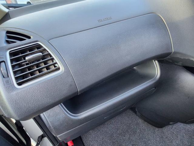 セレナ ハイウェイスター　Ｖセレクション＋セーフティ　ＳＨＶ　セーフティーサポート　エコアイドリング　横滑り防止装置　バックカメラ　両側電動スライドドア　ステアリングリモコン　デジタルインナーミラー　純正ナビ　純正アルミ　ＥＴＣ　前方カメラ　プッシュスタート（41枚目）