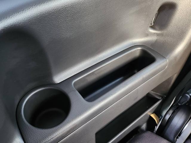 セレナ ハイウェイスター　Ｖセレクション＋セーフティ　ＳＨＶ　セーフティーサポート　エコアイドリング　横滑り防止装置　バックカメラ　両側電動スライドドア　ステアリングリモコン　デジタルインナーミラー　純正ナビ　純正アルミ　ＥＴＣ　前方カメラ　プッシュスタート（42枚目）