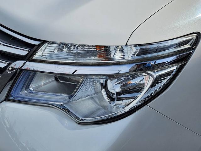 セレナ ハイウェイスター　Ｖセレクション＋セーフティ　ＳＨＶ　セーフティーサポート　エコアイドリング　横滑り防止装置　バックカメラ　両側電動スライドドア　ステアリングリモコン　デジタルインナーミラー　純正ナビ　純正アルミ　ＥＴＣ　前方カメラ　プッシュスタート（50枚目）