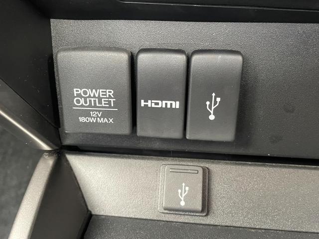 グレイス ハイブリッドLX 4WD インターナビ バックカメラ フルセグ LEDライト クルーズコントロール シートヒーター コンフォートビューPKG リモコンEGスターター VSA エマージェンシーストップシグナル(11枚目)