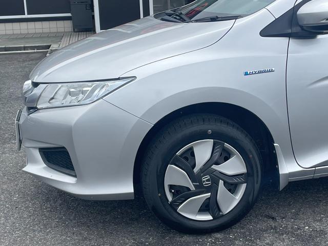 グレイス ハイブリッドLX 4WD インターナビ バックカメラ フルセグ LEDライト クルーズコントロール シートヒーター コンフォートビューPKG リモコンEGスターター VSA エマージェンシーストップシグナル(41枚目)