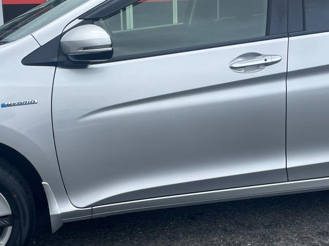 グレイス ハイブリッドLX 4WD インターナビ バックカメラ フルセグ LEDライト クルーズコントロール シートヒーター コンフォートビューPKG リモコンEGスターター VSA エマージェンシーストップシグナル(42枚目)