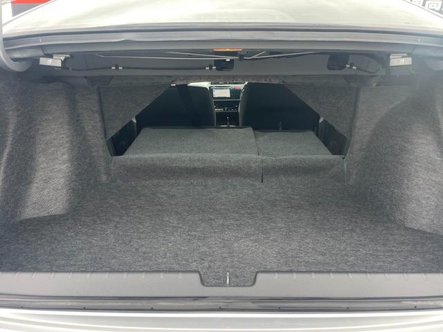 グレイス ハイブリッドLX 4WD インターナビ バックカメラ フルセグ LEDライト クルーズコントロール シートヒーター コンフォートビューPKG リモコンEGスターター VSA エマージェンシーストップシグナル(59枚目)