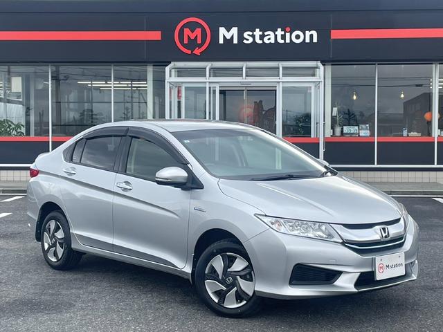 グレイス ハイブリッドLX 4WD インターナビ バックカメラ フルセグ LEDライト クルーズコントロール シートヒーター コンフォートビューPKG リモコンEGスターター VSA エマージェンシーストップシグナル(64枚目)