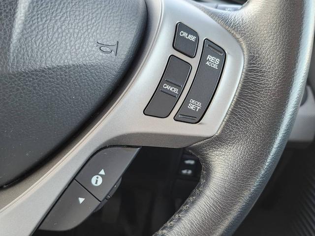 フリードハイブリッド ジャストセレクション 純正9型メモリーナビ バックカメラ Bluetooth 両側パワスラ HIDライト VSA クルーズコントロール ハーフレザーシート スマートキー コンフォートビューPKG 純正15AW ETC(14枚目)