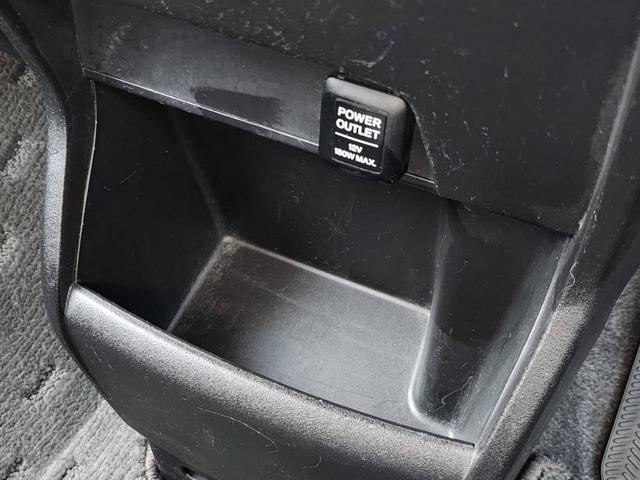 フリードハイブリッド ジャストセレクション 純正9型メモリーナビ バックカメラ Bluetooth 両側パワスラ HIDライト VSA クルーズコントロール ハーフレザーシート スマートキー コンフォートビューPKG 純正15AW ETC(42枚目)