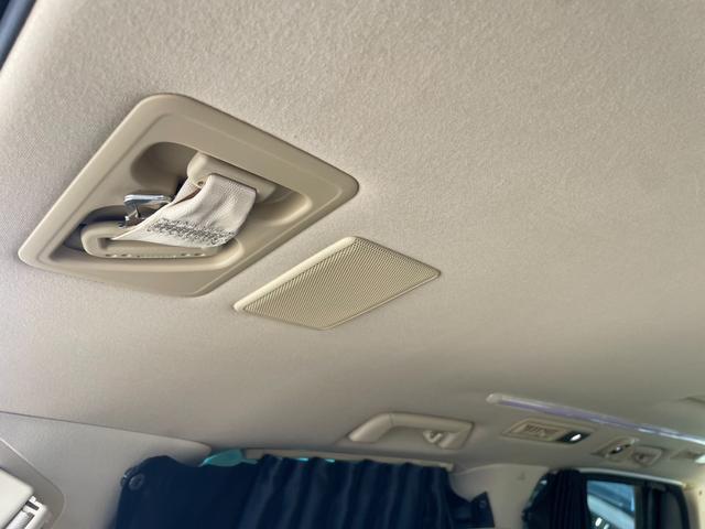 アルファードハイブリッド エグゼクティブラウンジS JBLプレミアムサウンド Wムーンルーフ 寒冷地仕様 パノラミックビューモニター TSS BSM パーキングアシスト デジタルインナーミラー エグゼクティブラウンジシート 3眼LEDライト(46枚目)