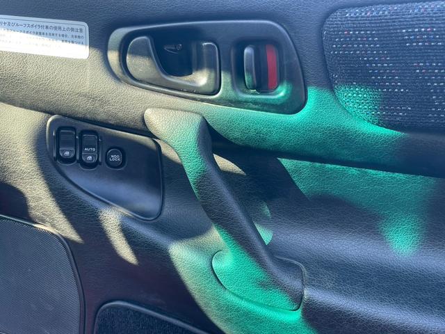 GTO SR 後期最終モデル 純正クローム17アルミ オートエアコン キーレス 革巻きステアリング プロジェクターヘッドライト フォグライト(17枚目)