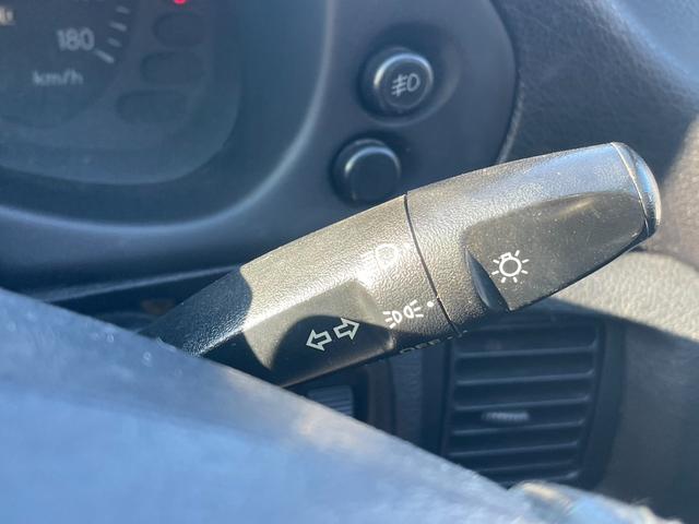 GTO SR 後期最終モデル 純正クローム17アルミ オートエアコン キーレス 革巻きステアリング プロジェクターヘッドライト フォグライト(24枚目)