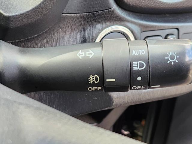 ヴィッツ Ｆ　シエル（15枚目）