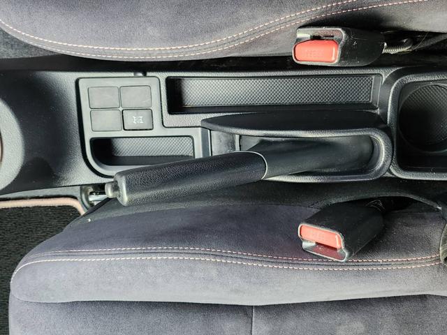 ヴィッツ Ｆ　シエル（50枚目）