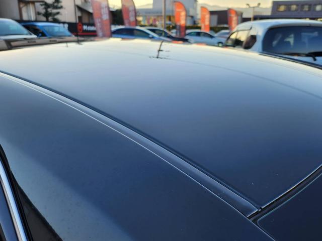 クラウンハイブリッド ロイヤルサルーン　Ｆｏｕｒ　ブラックスタイル　純正ＨＤＤナビ　バックカメラ　ＥＴＣ　ブラックインテリア　フロントパワーシート　純正１７アルミ　フルセグ　Ｂｌｕｅｔｏｏｔｈ　ＨＩＤ　クルーズコントロール　シートヒーター　ステアリングヒーター（66枚目）