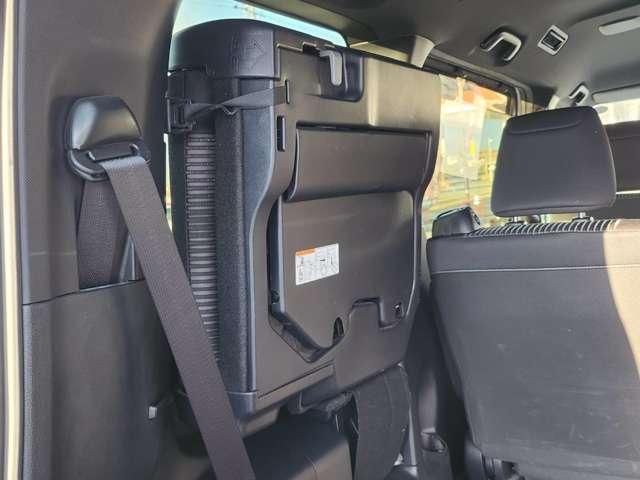 ヴォクシー ＺＳ　煌ＩＩ　ワンオーナー　ドラレコ　ＥＴＣ２．０　バックカメラ　両側電動スライドドア　Ｐセンサー　横滑り防止装置　スマートキー　プッシュスタート　純正アルミ　純正９型ナビ（57枚目）