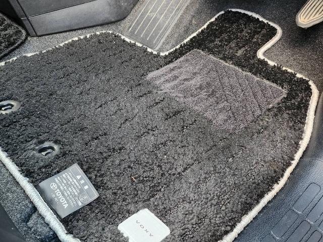 ヴォクシー ＺＳ　煌ＩＩ　ワンオーナー　ドラレコ　ＥＴＣ２．０　バックカメラ　両側電動スライドドア　Ｐセンサー　横滑り防止装置　スマートキー　プッシュスタート　純正アルミ　純正９型ナビ（64枚目）