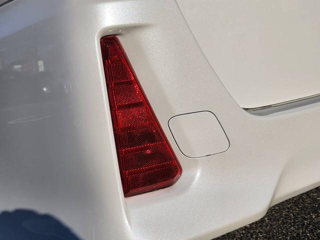 ヴォクシー ＺＳ　煌ＩＩ　ワンオーナー　ドラレコ　ＥＴＣ２．０　バックカメラ　両側電動スライドドア　Ｐセンサー　横滑り防止装置　スマートキー　プッシュスタート　純正アルミ　純正９型ナビ（72枚目）