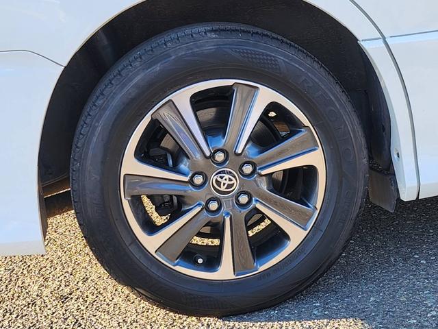 ヴォクシー ＺＳ　煌ＩＩ　ワンオーナー　ドラレコ　ＥＴＣ２．０　バックカメラ　両側電動スライドドア　Ｐセンサー　横滑り防止装置　スマートキー　プッシュスタート　純正アルミ　純正９型ナビ（75枚目）