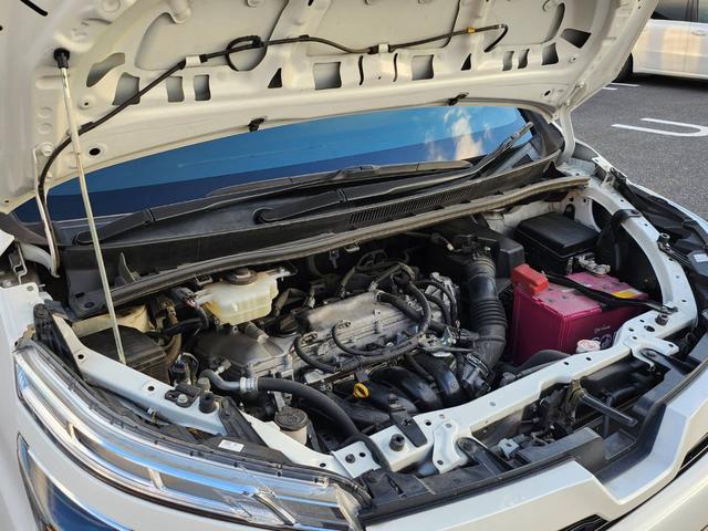 ヴォクシー ＺＳ　煌ＩＩ　ワンオーナー　ドラレコ　ＥＴＣ２．０　バックカメラ　両側電動スライドドア　Ｐセンサー　横滑り防止装置　スマートキー　プッシュスタート　純正アルミ　純正９型ナビ（77枚目）