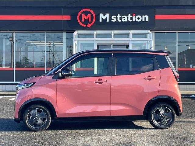 サクラ Ｘ　９型メモリーナビ　アラウンドビューモニター　エマージェンシーブレーキ　ＬＥＤライト　スマートキー　純正１４アルミ　ステアリングスイッチ　６スピーカー　オートエアコン　インテリジェントＬＩ　ＶＤＣ（4枚目）