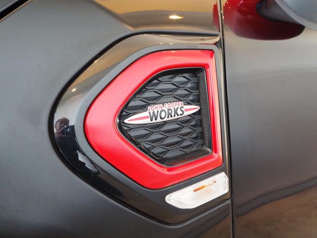 ＭＩＮＩ ジョンクーパーワークス　クロスオーバー　後期モデル　４ＷＤ　アダプティブクルーズコントロール　衝突軽減ブレーキ　純正ナビゲーション　純正バックカメラ　ＬＥＤヘッドライト　ＥＴＣ付　禁煙車（18枚目）