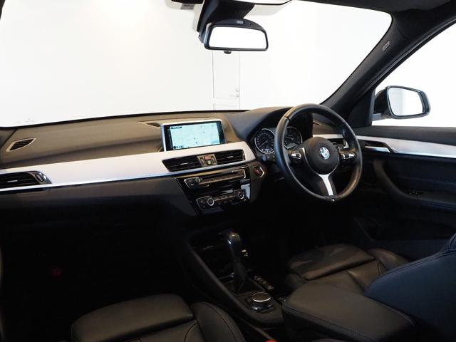 xDrive 18d Mスポーツ ハイラインパッケージ アクティブクルーズコントロール ヘッドアップディスプレイ インテリジェントセーフティ 純正ナビ バックカメラ 禁煙車 ワンオーナー 1オナ 本革(10枚目)