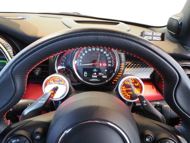 ジョンクーパーワークス コンバーチブル DuelL AG GIGAMOT ACシュニッツァーエアロ REMUSマフラー 禁煙車 走行距離無制限&1年間保証付 純正ナビ Bluetooth接続 バックカメラ 純正オプション18インチAW(20枚目)