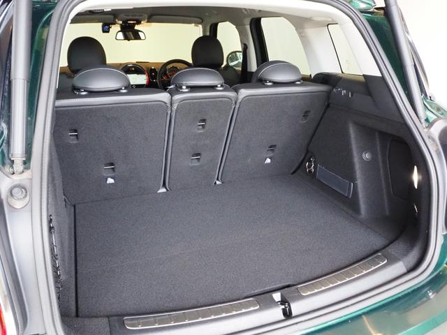 ＭＩＮＩ クロスオーバー　ノーフォークエディション　ーフォークエディション　禁煙車　ワンオーナー　全国３００台限定車　専用ボンネットストライプ　専用ネームバッジ　専用シート　純正ＨＤＤナビ　アダプティブＬＥＤヘッドライト　バックカメラ（39枚目）
