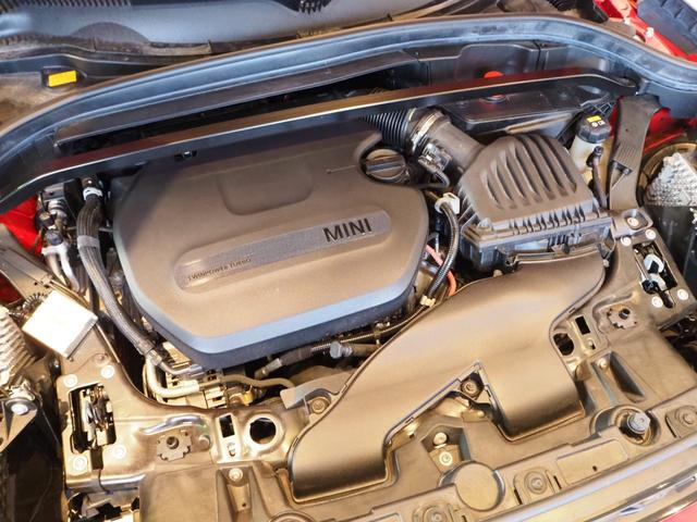 MINI クーパーSD クロスオーバー オール4 モルトブラウンレザー LEDライト 純正HDDナビ バックカメラ PDC ACC マルチファンクションステアリング ピアノブラックインテリアパネル ミラーETC コンフォートアクセス(47枚目)