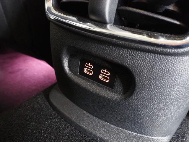 ＭＩＮＩ クーパーＳ　クラブマン　オール４　ペッパーパッケージ　１７インチアロイホイール　アクティブクルーズコントロール　純正ナビゲーション　リアビューカメラ　フロント＆リアＰＤＣ　ＬＥＤヘッドライト　禁煙車（35枚目）